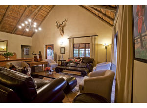 Gwahumbe Lounge